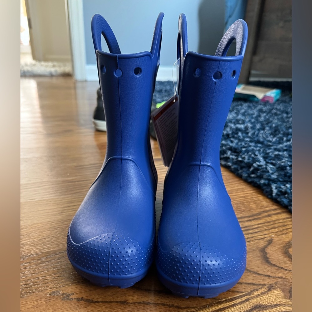NWT Croc boots!